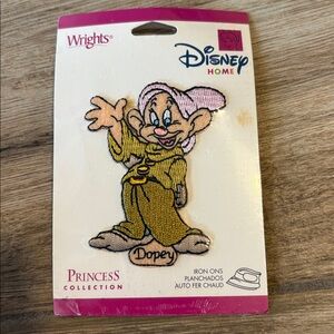 Disney Snow White "Dopey" Dwarf Embroidered Iron On Patch Vtg New Sealed Package